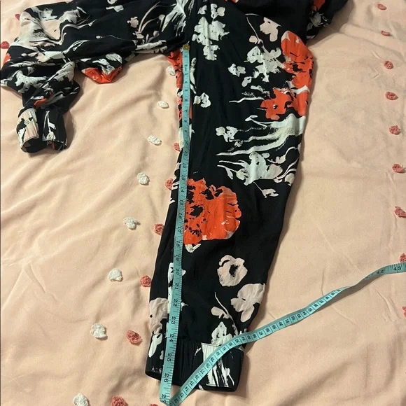 Abercrombie & Fitch Black Red Floral Button Front Jogger Style Jumpsuit Medium - Picture 10 of 11